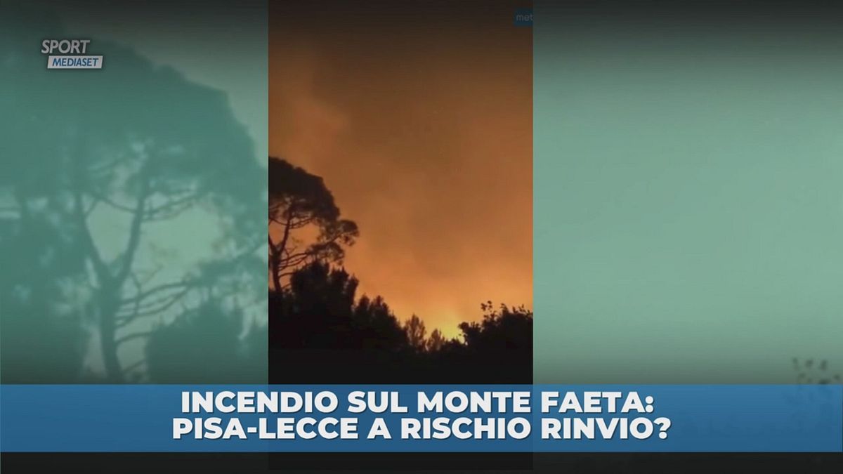 Pisa-Lecce a rischio per maxi incendio