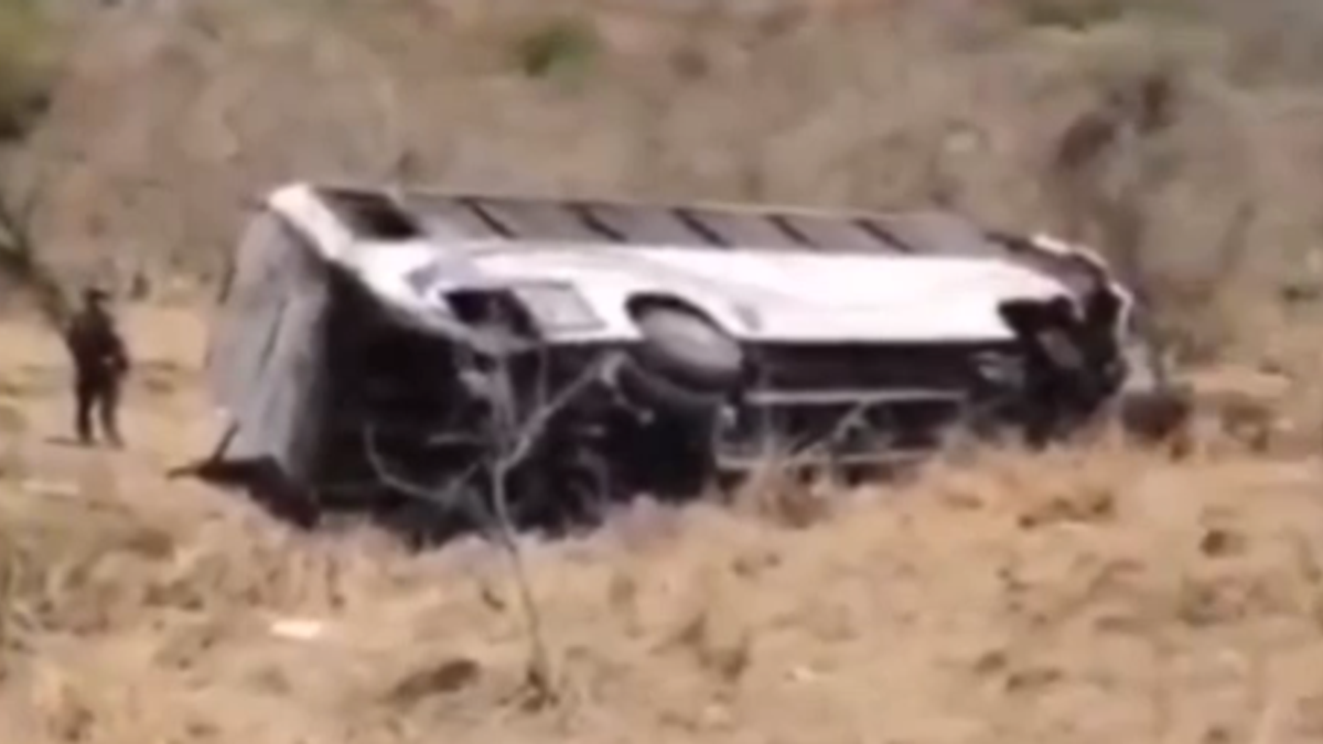 Bus si ribalta in Messico: 11 morti