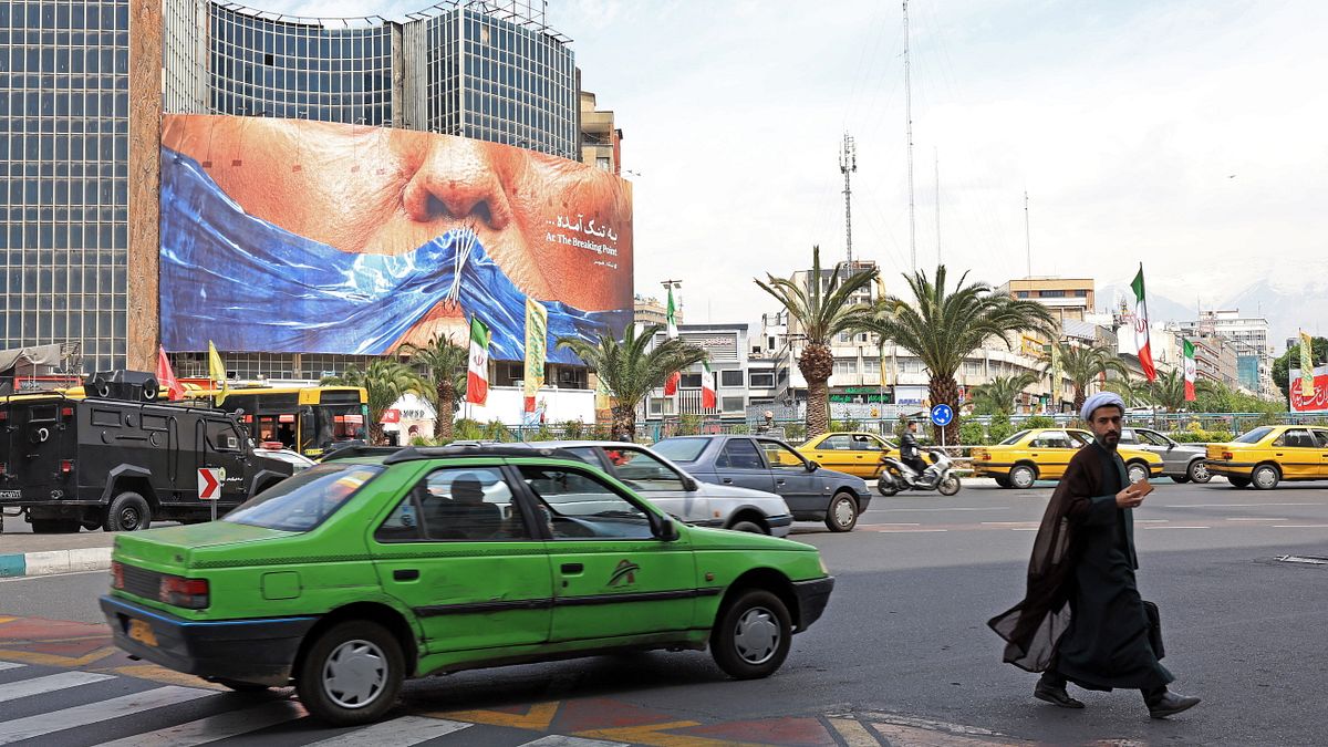 iran teheran hormuz