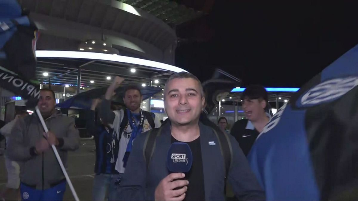 "Sono le 22.39, l'Inter è campione d'Italia": il boato fuori da San Siro