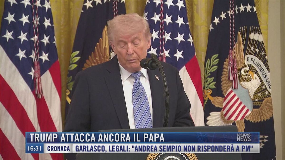 Breaking News delle 16.00 | Trump attacca ancora il Papa