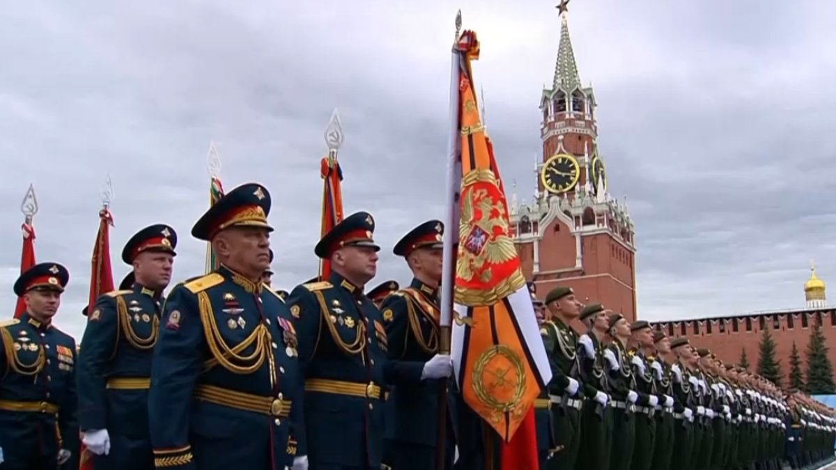 Parata militare a Mosca, ma Putin non schiera i carri armati