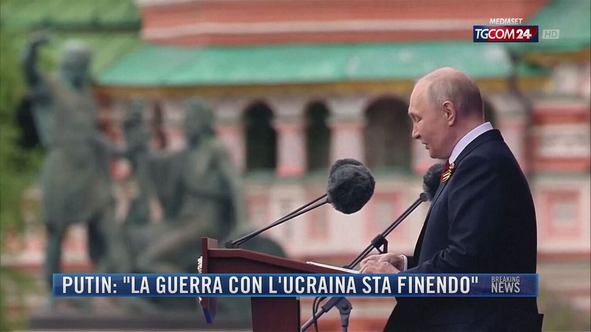 Breaking News delle 21.30 | Putin: "La guerra con l'Ucraina sta finendo"