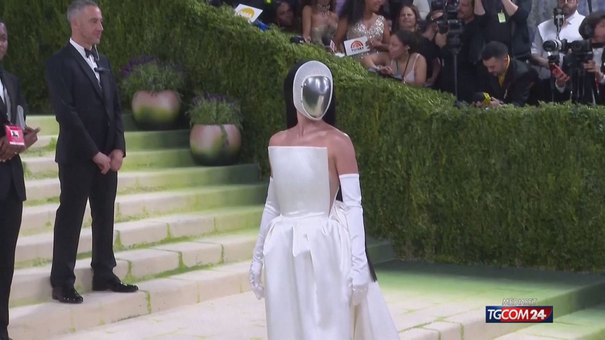 12.00 KATY PERRY IN ITALIA SRV