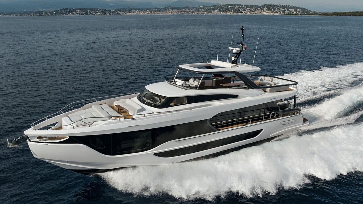 superyacht made in italy