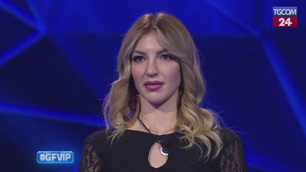 "Grande Fratello Vip", la terza finalista è Lucia Ilardo: "Sto vivendo un sogno bellissimo"