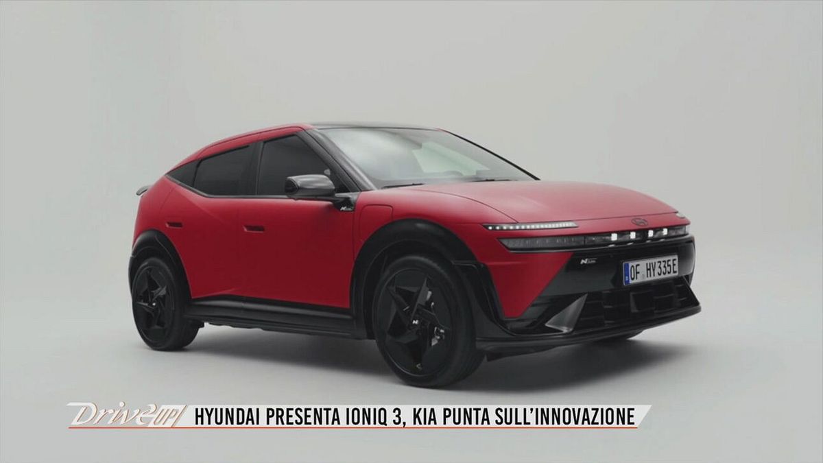 Case asiatiche alla Milano Design Week, concept car innovative e mobilità di domani