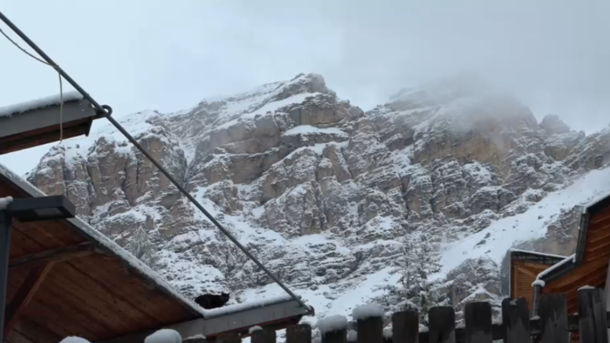 È un maggio freddo e... bianco: torna la neve in quota