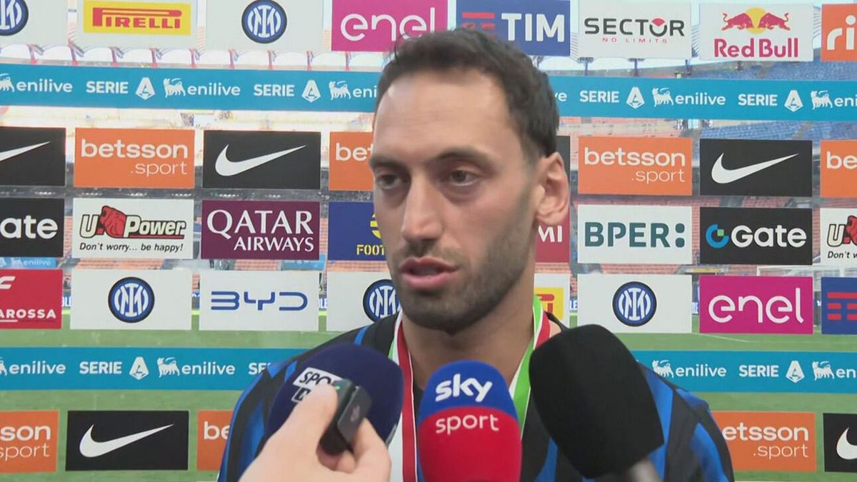 Calhanoglu: "Amo l'Inter, festa bellissima"