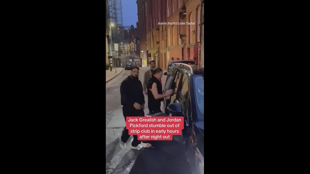 Grealish, ci risiamo! Filmato ubriaco dopo lo strip club
