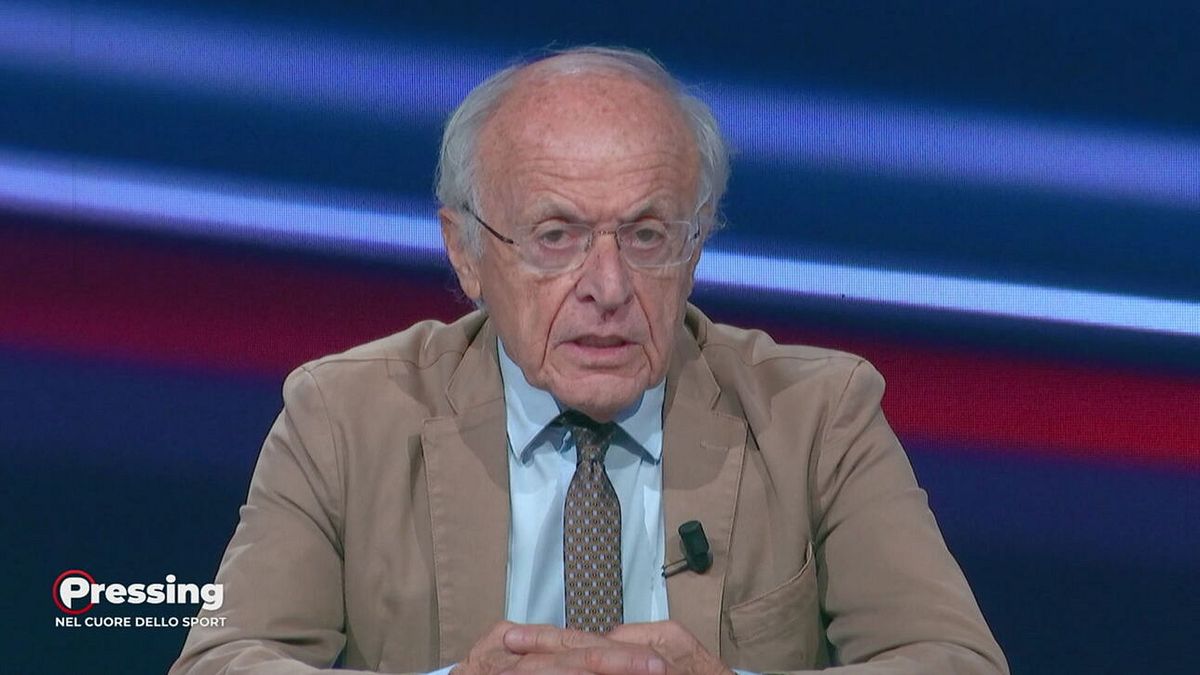 Pellegatti: "È la giornata più triste da milanista"