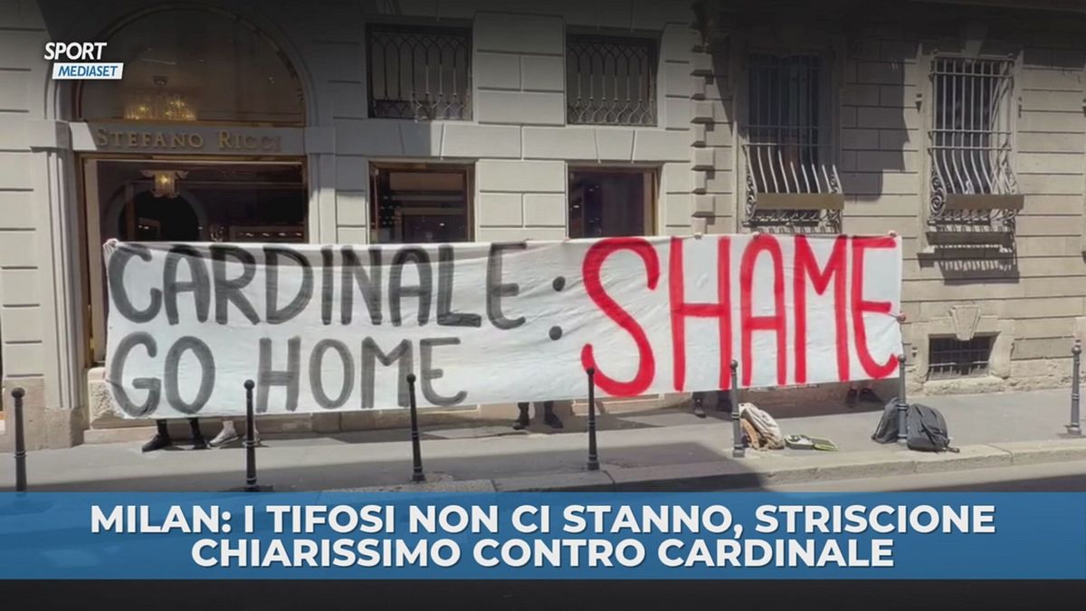 Milan: i tifosi non ci stanno, ecco lo striscione polemico contro Cardinale