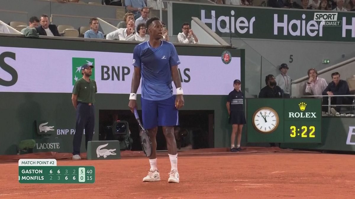 CLIP ADDIO MONFILS AL ROLAND GARROS PER SITO 26/5 SRV