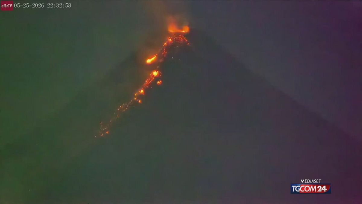 ERUZIONE VULCANO E METEORITE X SITO SRV