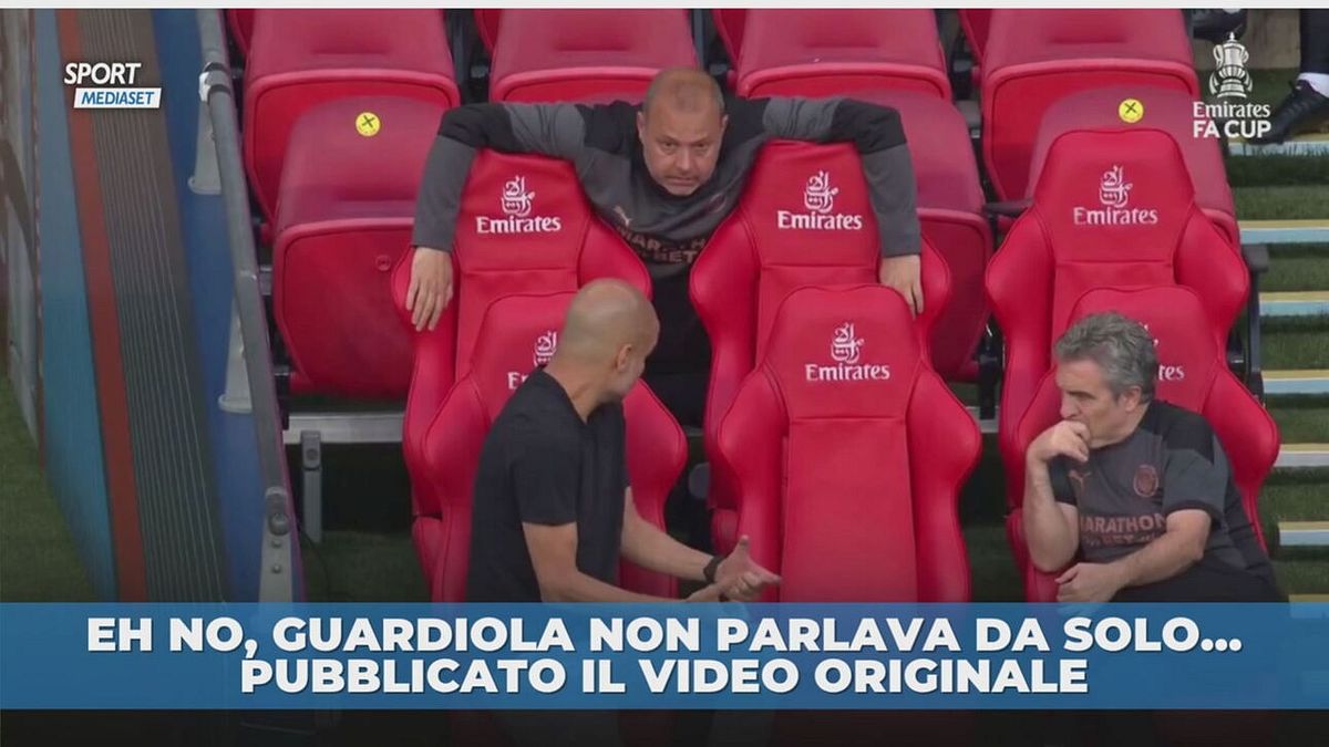 Ecco con chi parlava Guardiola