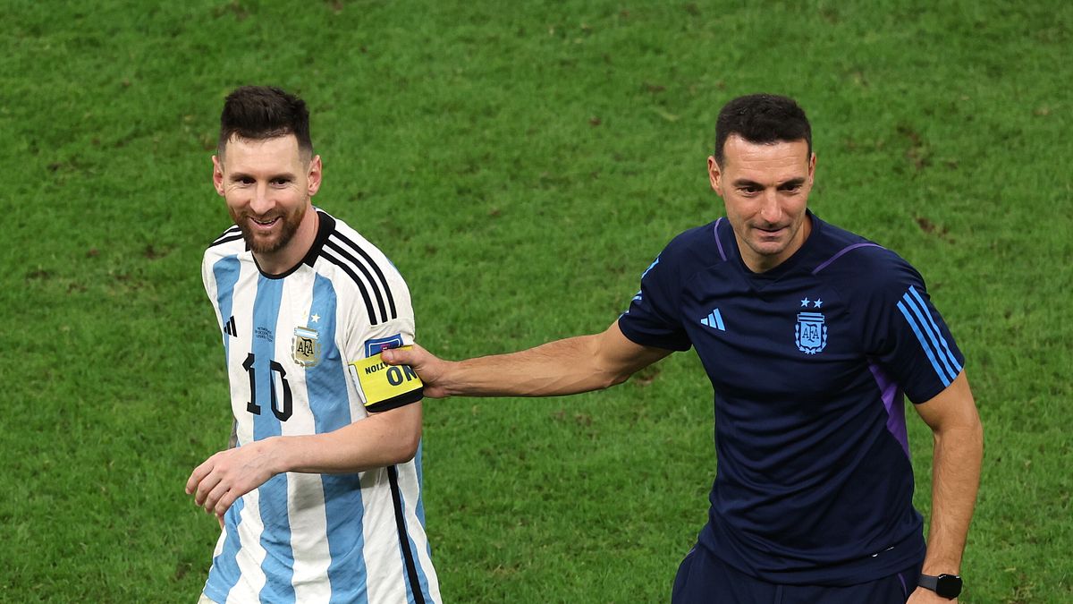 Scaloni e Messi 