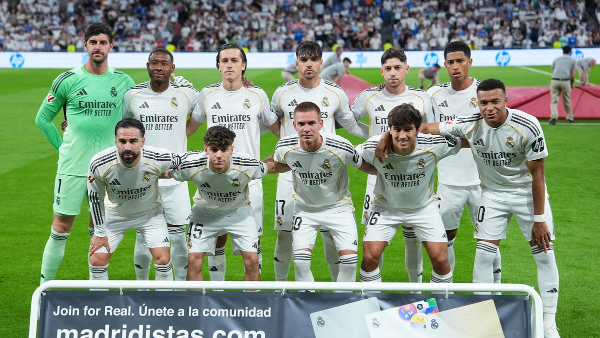 Real Madrid - 7,725 miliardi