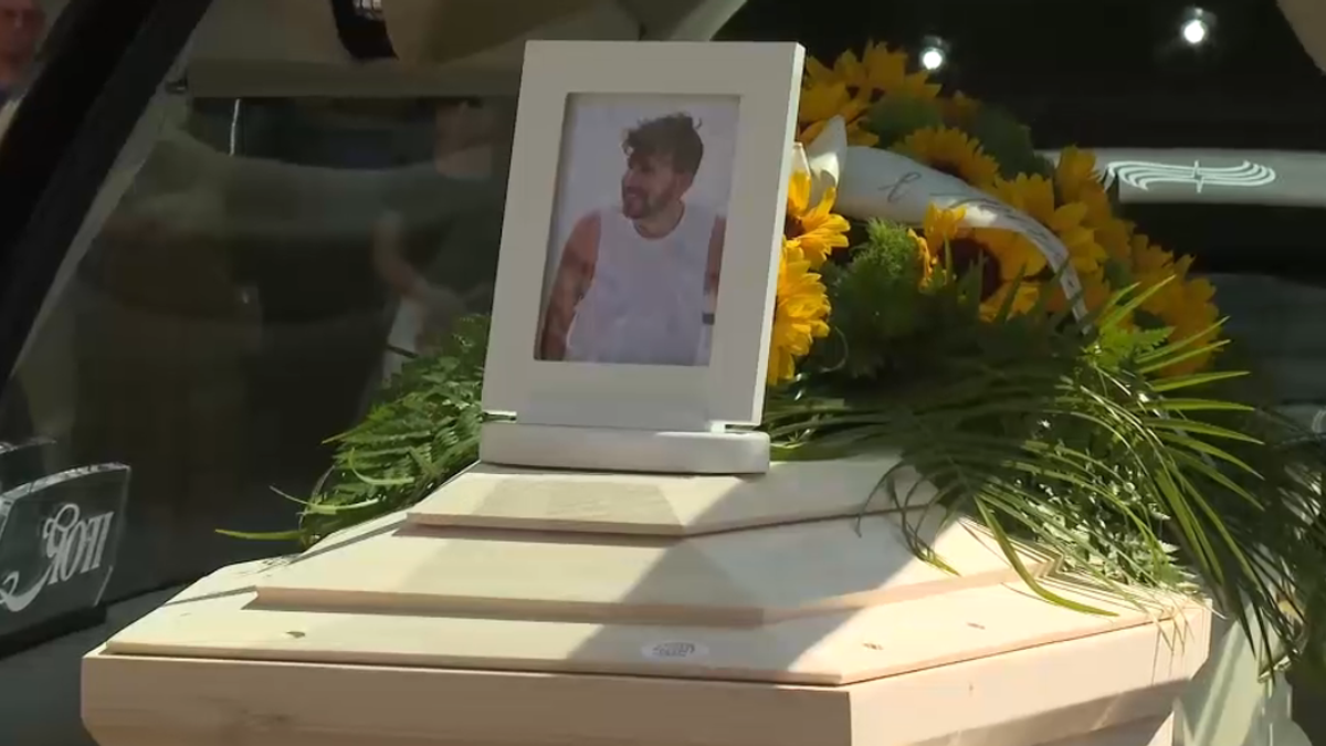 Sub morti alle Maldive, a Omegna i funerali di Federico Gualtieri