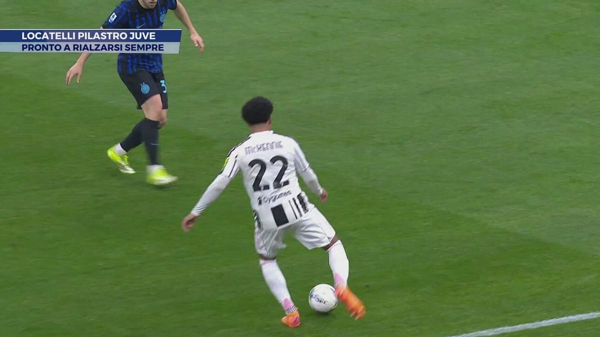 Locatelli pilastro Juve