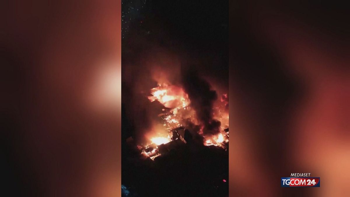 MAXI INCENDIO INDONESIA X SITO SRV