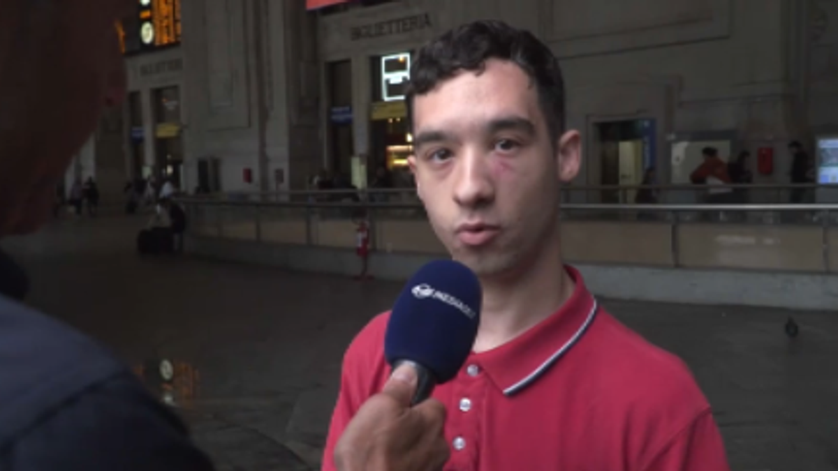 Picchiato dalle borseggiatrici: "Mi hanno detto di sparire, altrimenti mi avrebbero ammazzato"