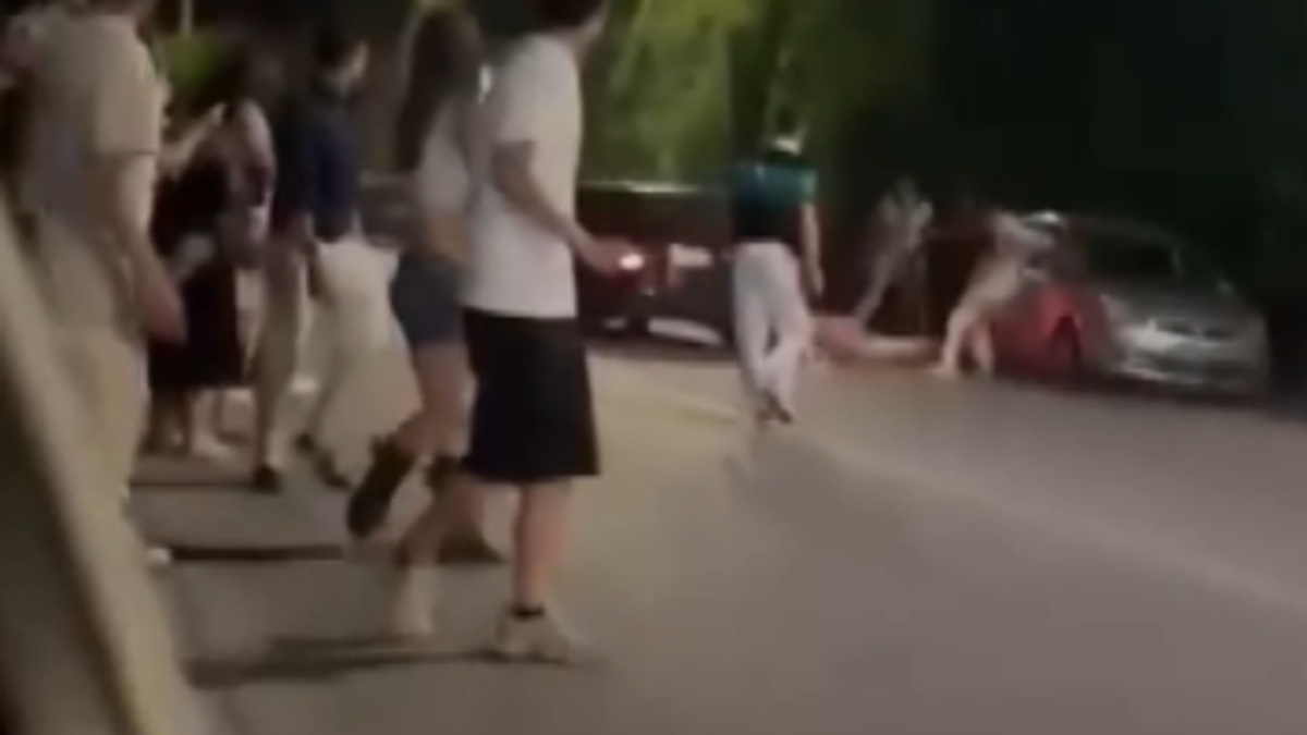 Taormina, fermato l'automobilista che aveva investito dei ragazzi davanti a una discoteca