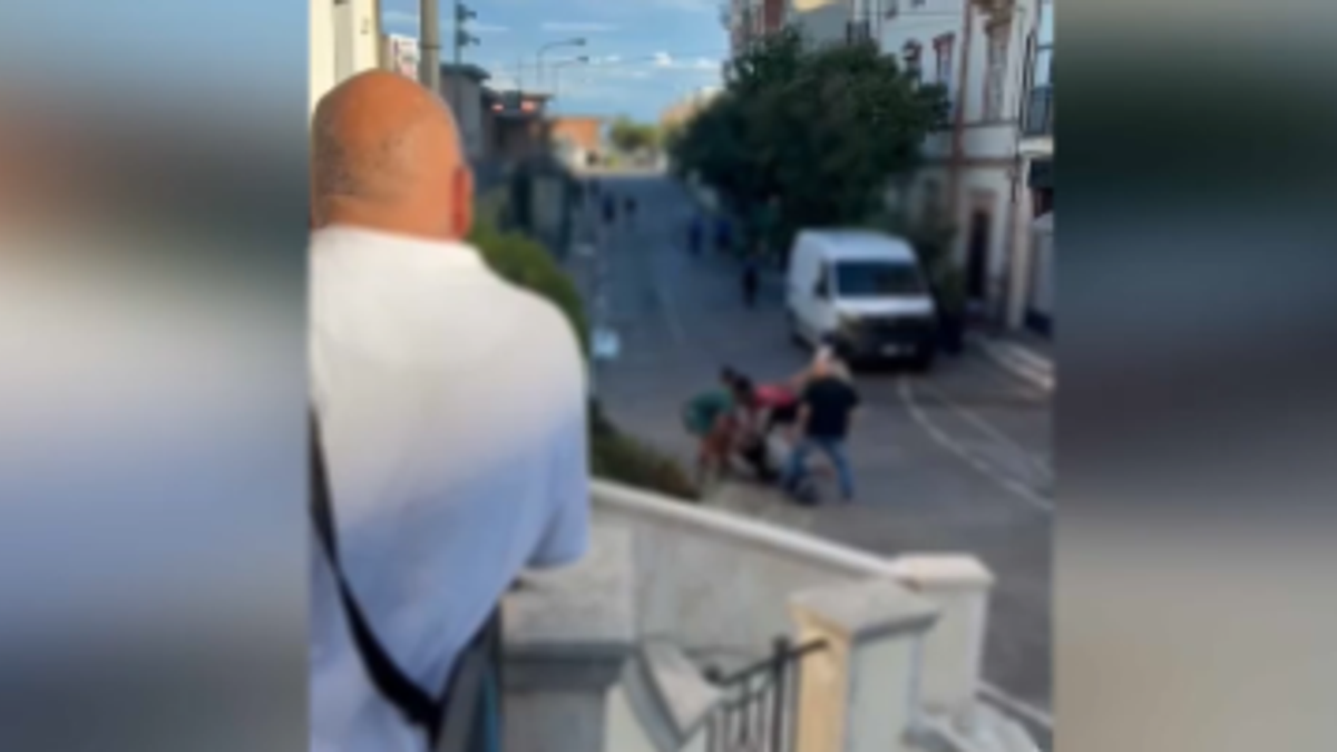 Nel Fermano i maranza minacciano il sindaco: "Mi hanno detto 'Ti squartiamo'"