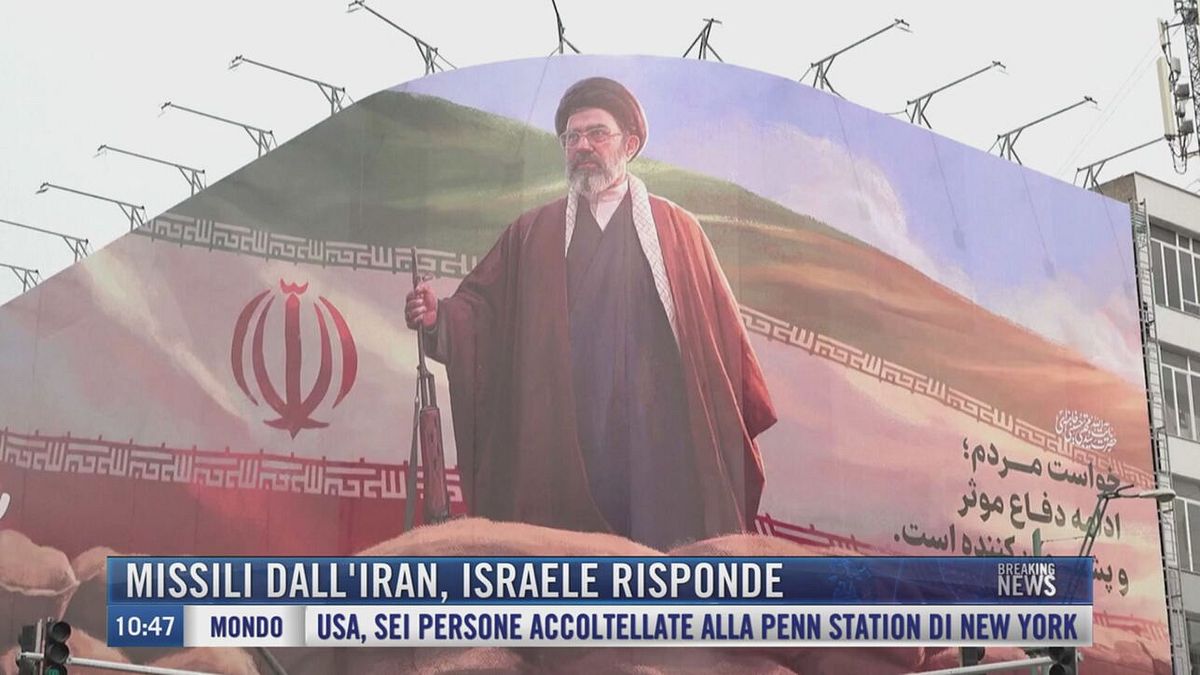 Breaking News delle 11.00 | Missili dall'Iran, Israele risponde