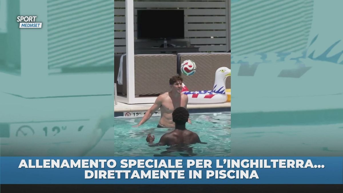 Allenamento speciale per l'Inghilterra… direttamente in piscina