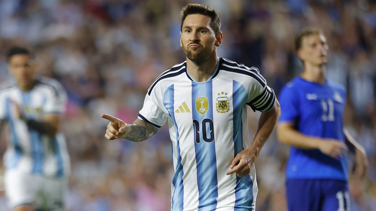  Lionel Messi