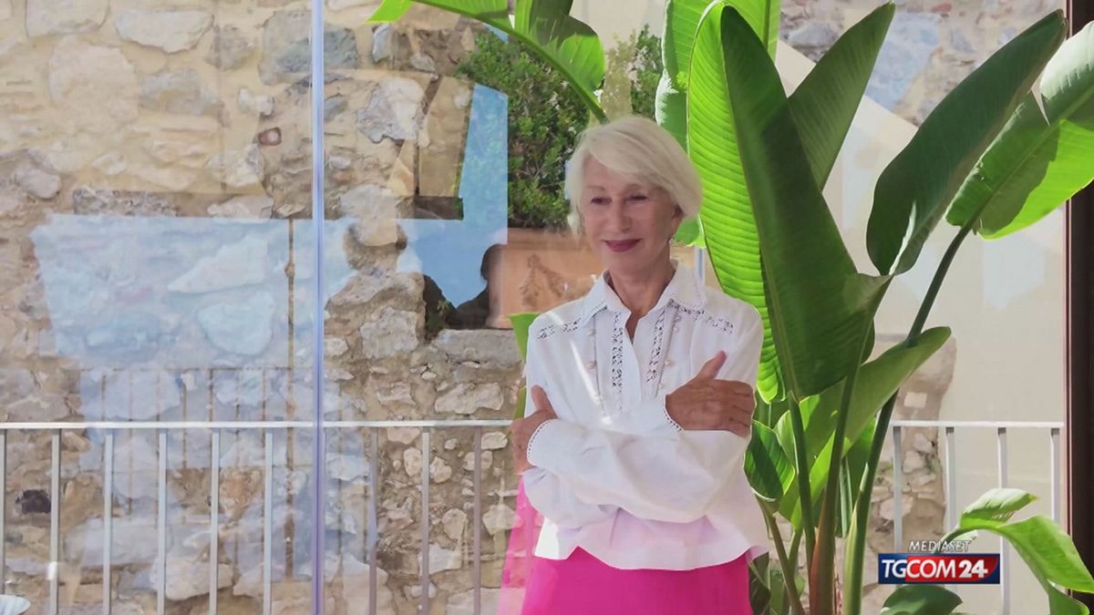 12.00 HELEN MIRREN A TAORMINA SRV
