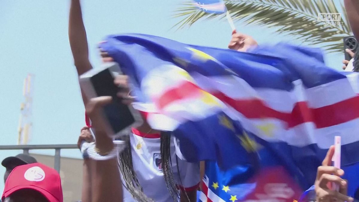 MCH FESTEGGIAMENTI TIFOSI CAPO VERDE MCH