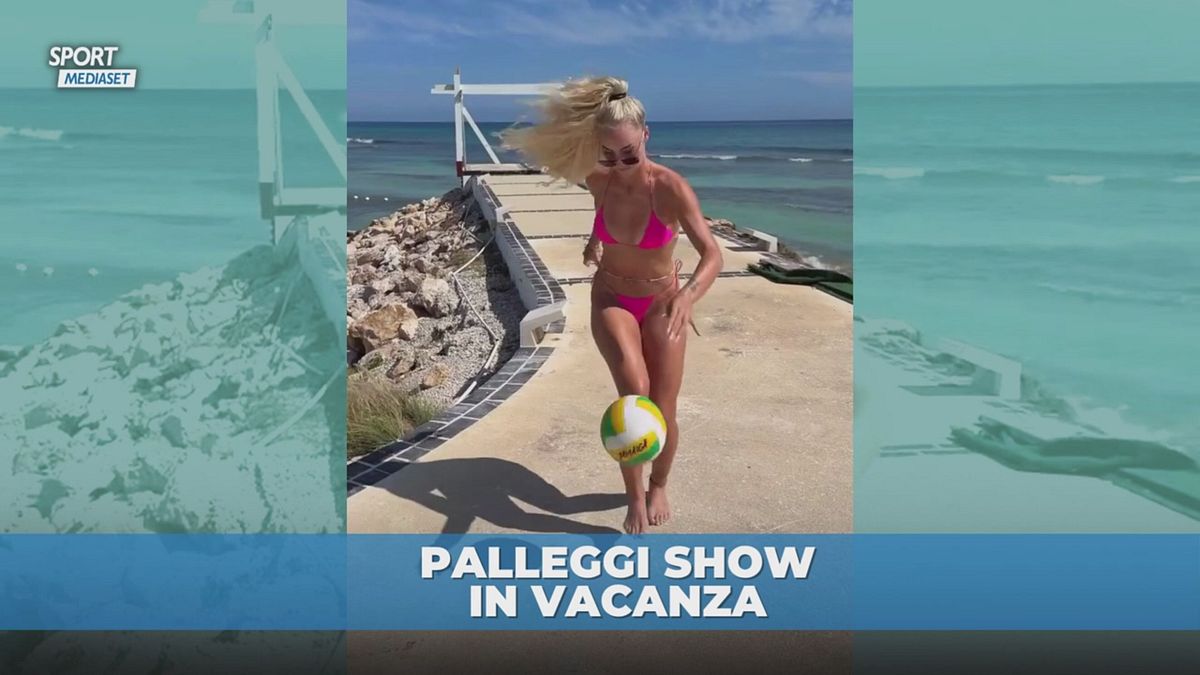 Alisha Lehmann infiamma i social in vacanza tra mare e calcio