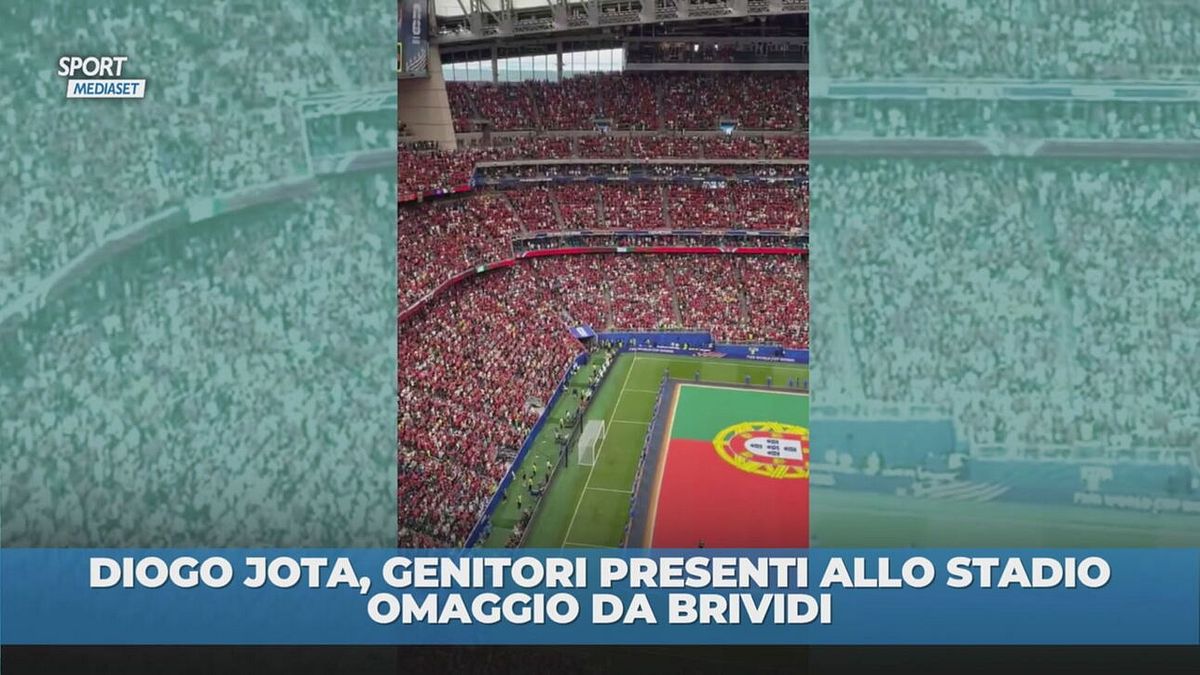 Genitori Diogo Jota allo stadio, il tributo è da brividi