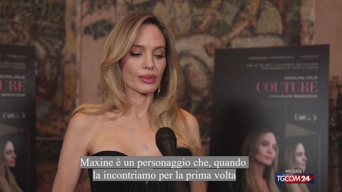 Angelina Jolie: "Il film Couture mi aiuterà a parlare ai miei figli del cancro"