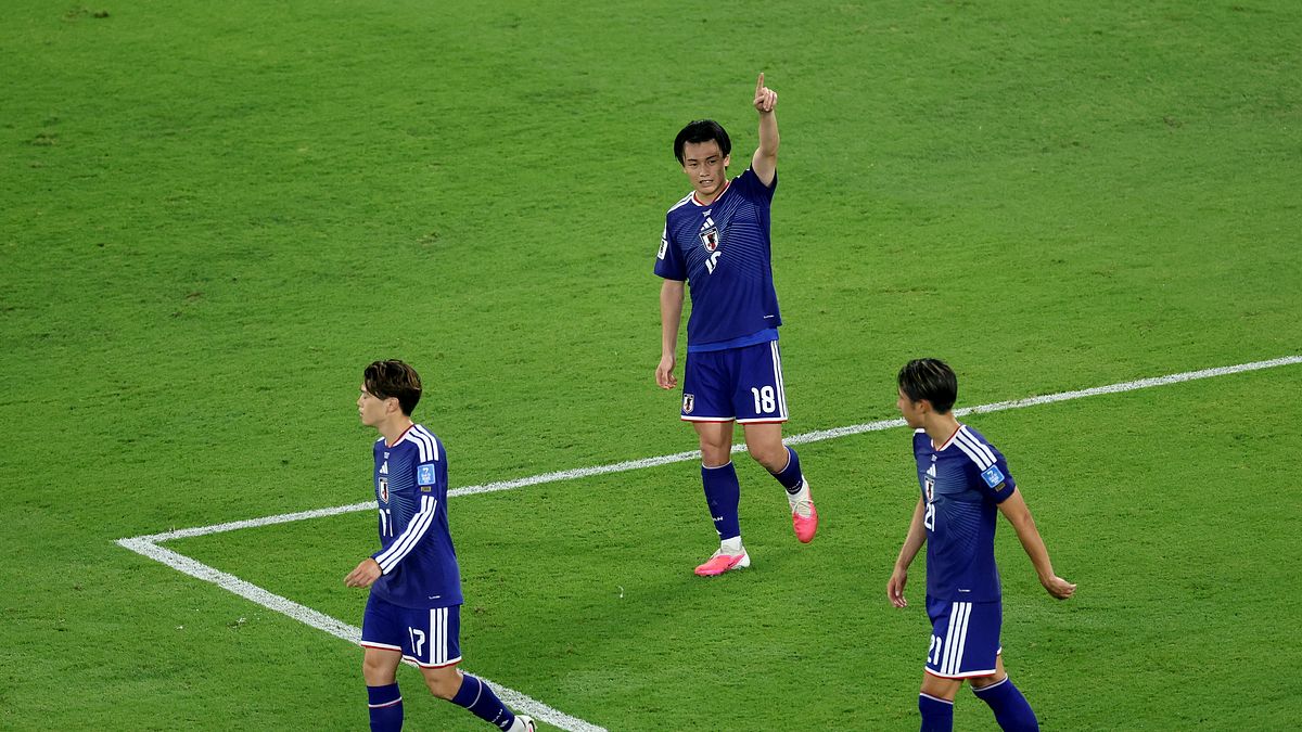 Ueda (Giappone) dopo il gol alla Tunisia