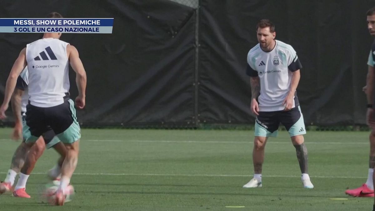 Messi, show e polemiche