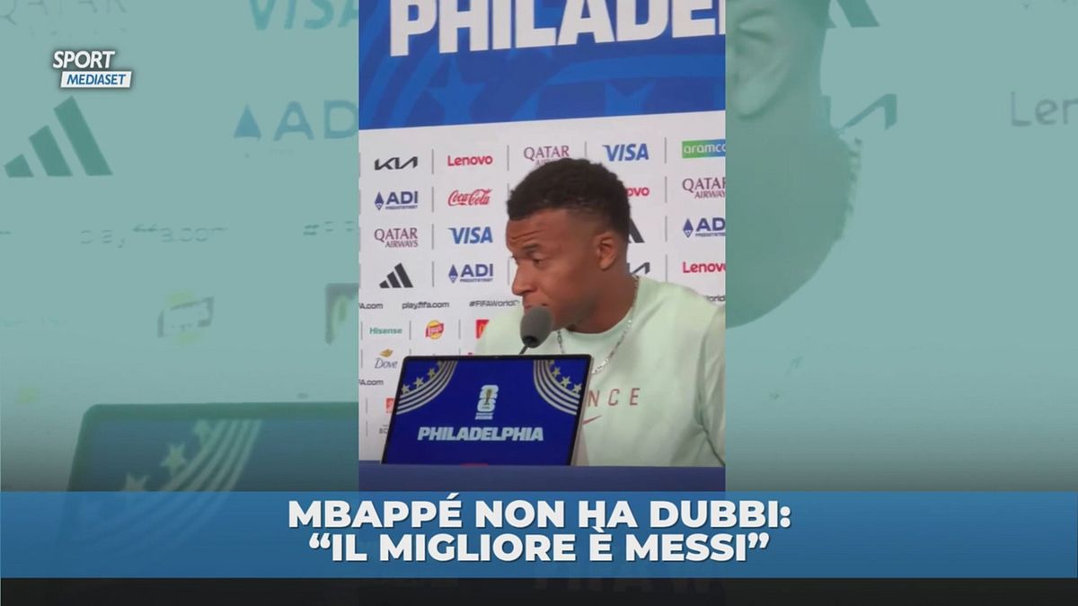 Mbappé non ha dubbi: "Il migliore è Messi"