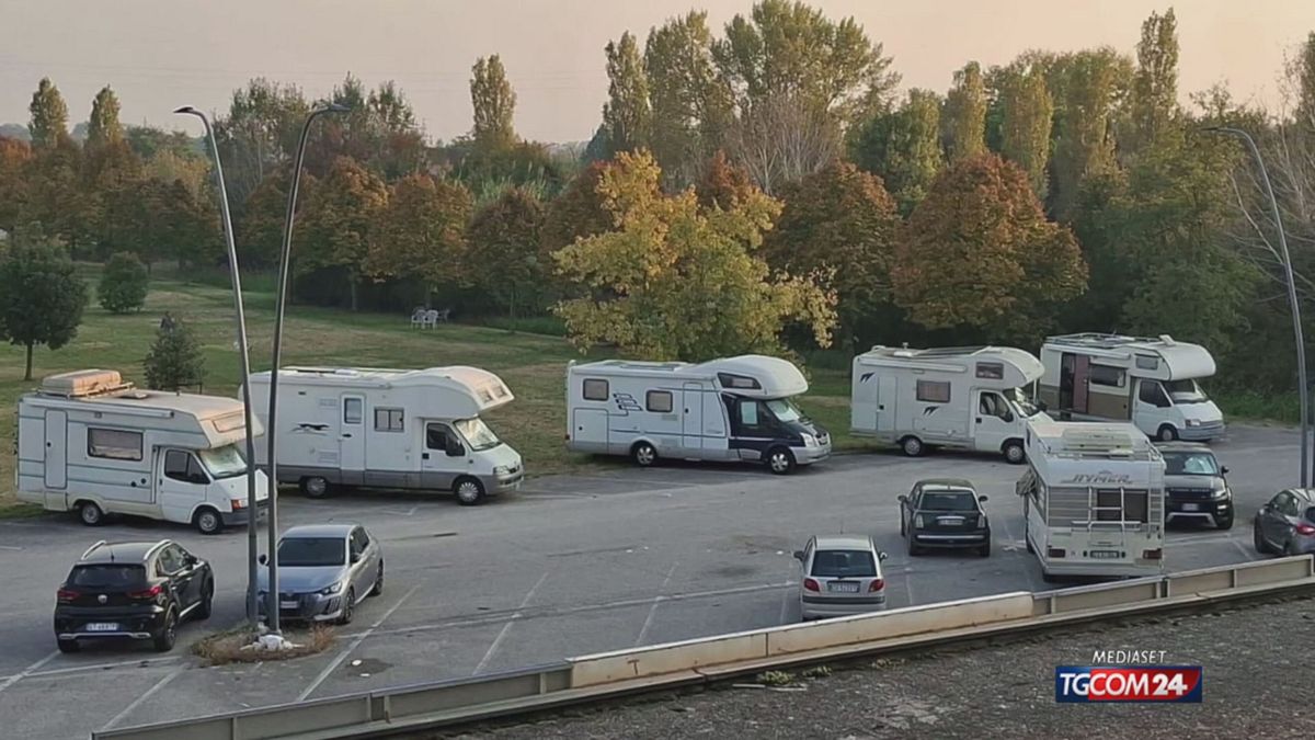 18.00 RAVENNA, ROM LIBERI DI CAMPEGGIARE SRV