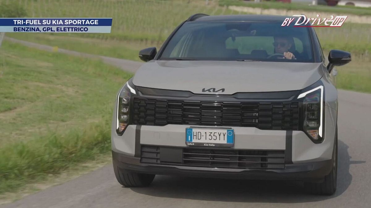 Kia Sportage Tri-Fuel