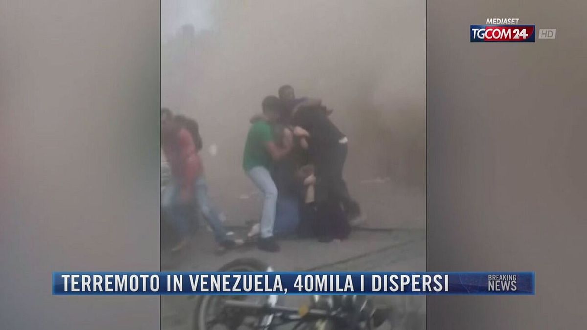 Breaking News delle 21.30 | Terremoto in Venezuela, 40mila i dispersi
