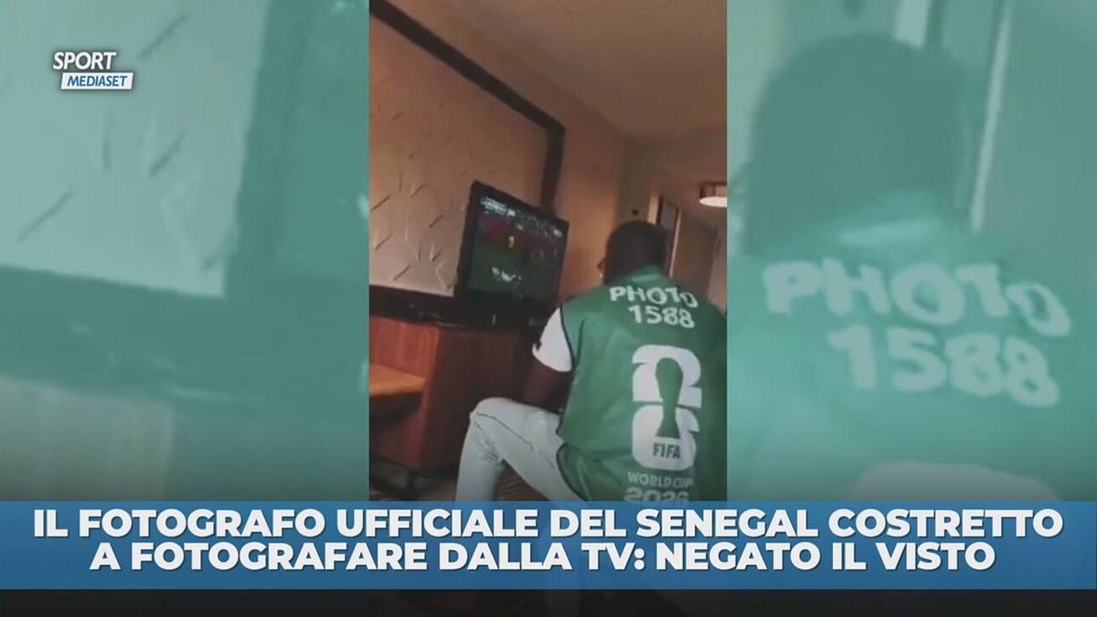 Senegal, fotografo ufficiale scatta foto alla tv: visto negato in Canada