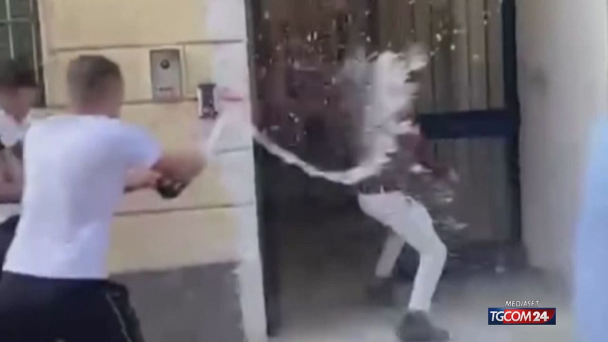 18.00 ALZANO, FESTE MATURITA' FUORI CONTROLLO  SRV