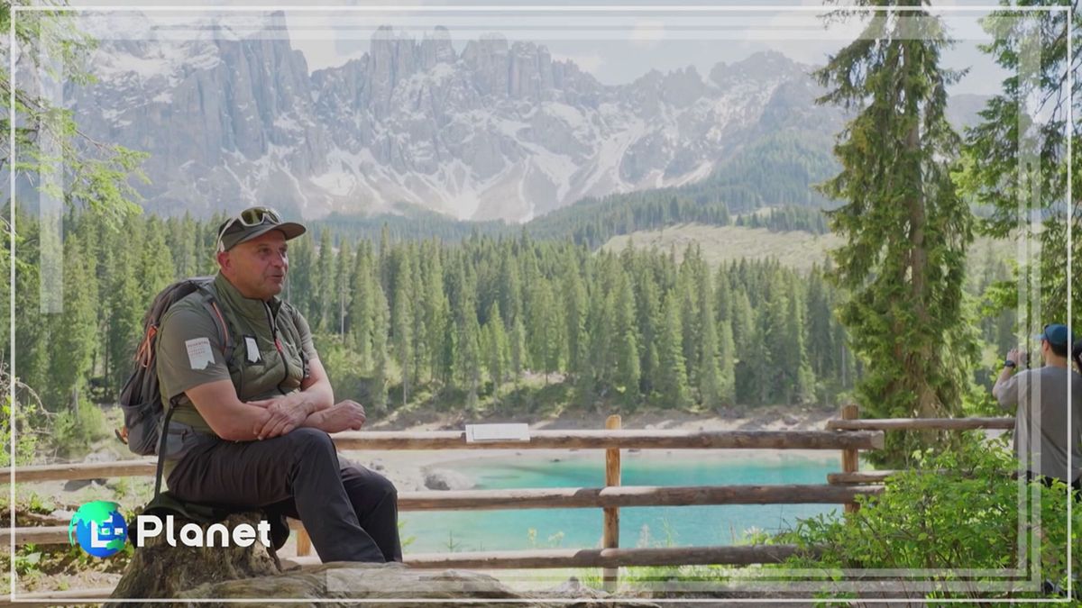 Il ranger del lago di Carezza