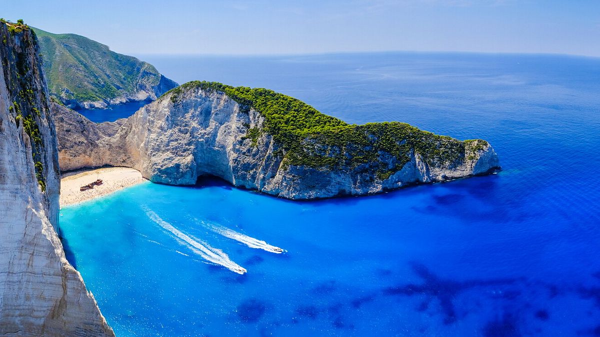 Zante: la celebre Spiaggia del relitto