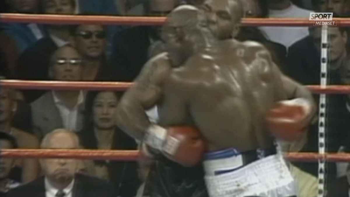 CLIP TYSON STACCA ORECCHIO A HOLYFIELD 30/06 SRV