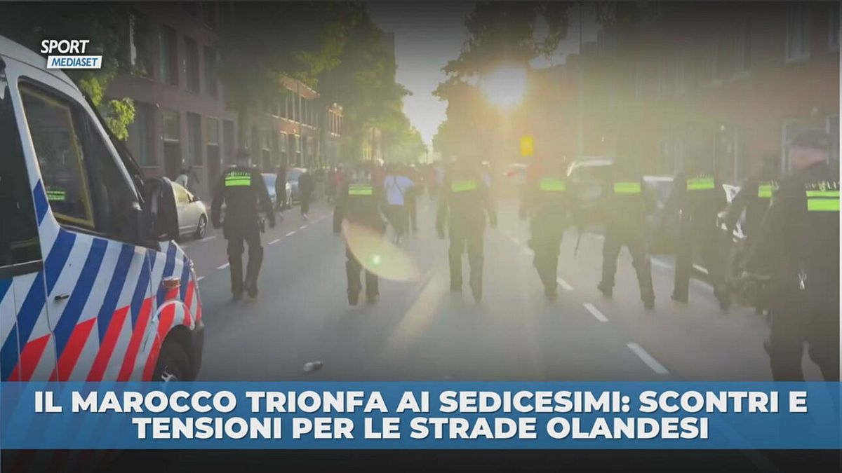 Il Marocco trionfa ai sedicesimi: scontri e tensioni per le strade olandesi