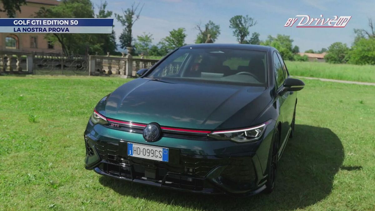 Volkswagen Golf GTI Edition 50