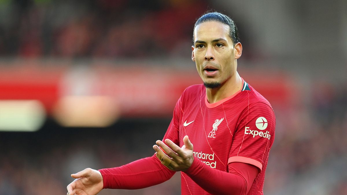 2) Van Dijk dal Southampton al Liverpool (2018): 84,65 milioni di euro