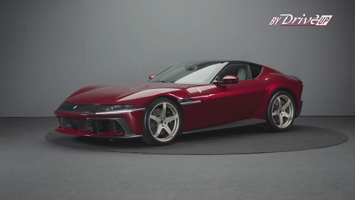 Ferrari 12Cilindri Manuale